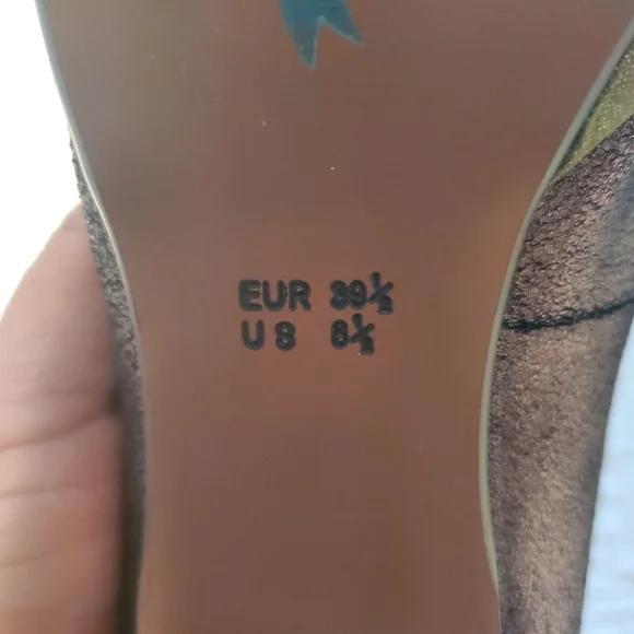 Peep Toe Pumps - Picture 8 of 8